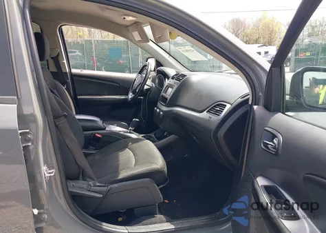 2020 Dodge Journey Se Value from USA, damaged, VIN 3C4PDCAB6LT273651